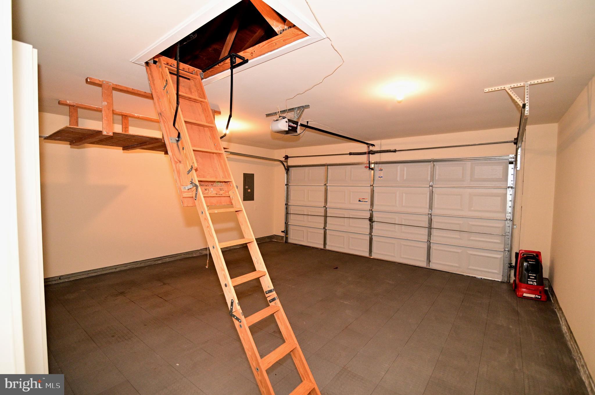 HERITAGE HARBOUR - Residential