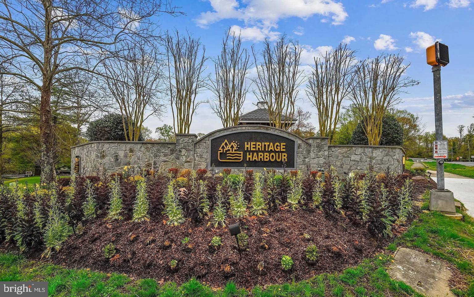 HERITAGE HARBOUR - Residential