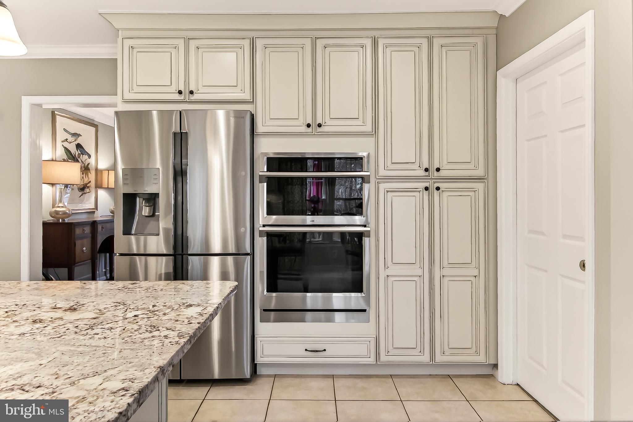 CROSSPOINTE - Residential