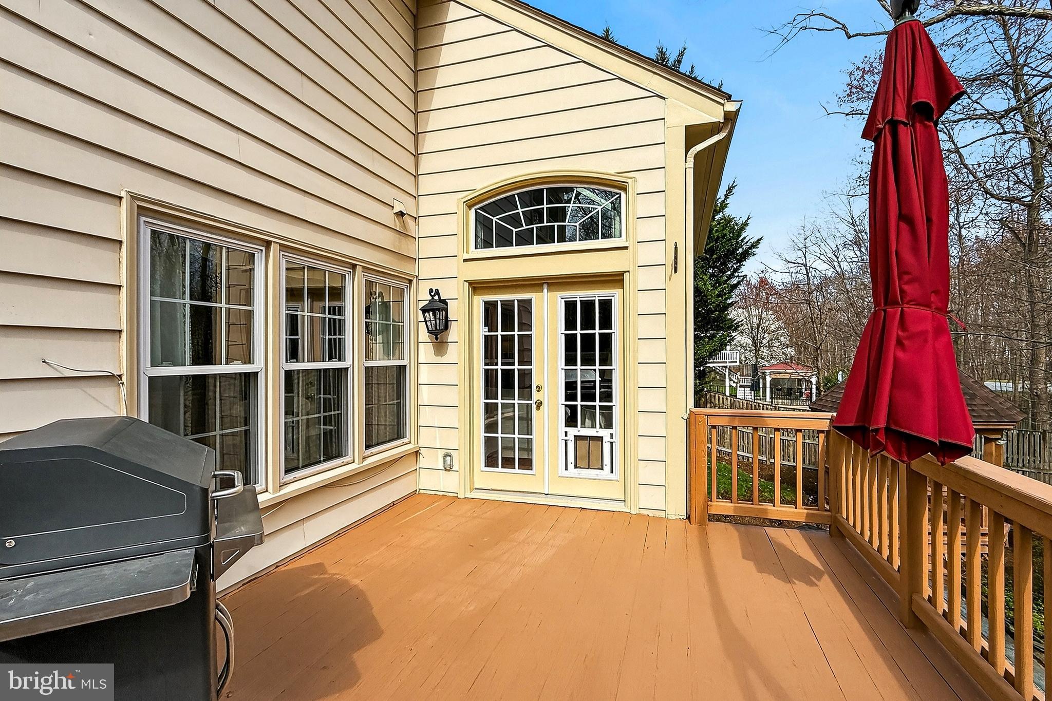 CROSSPOINTE - Residential