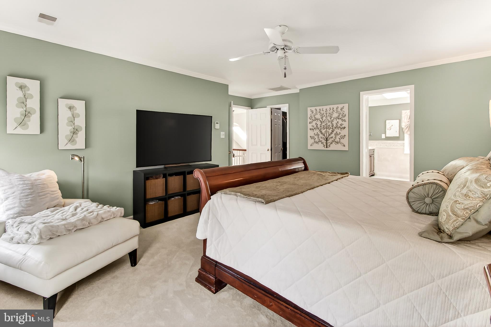 CROSSPOINTE - Residential