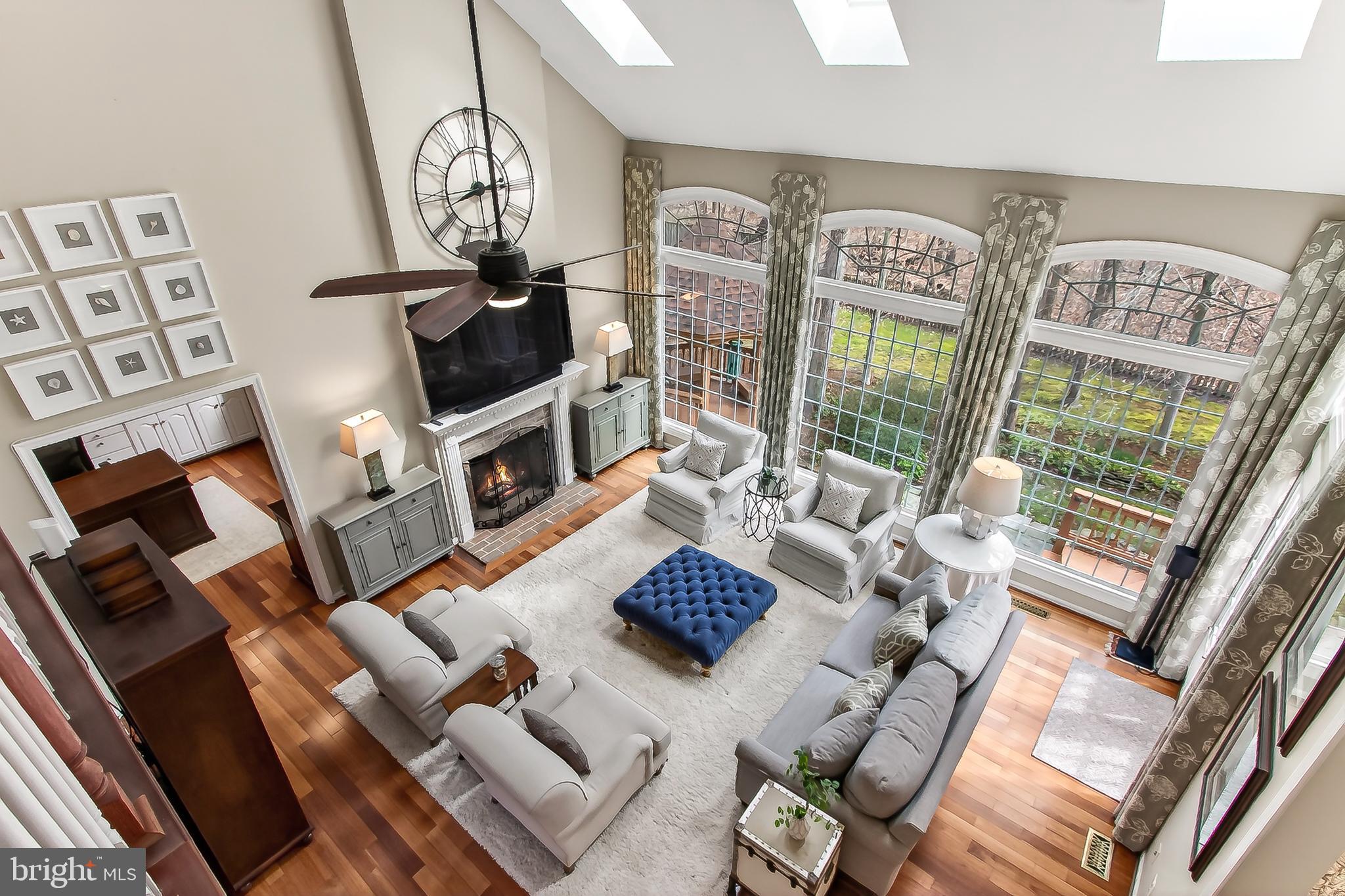 CROSSPOINTE - Residential