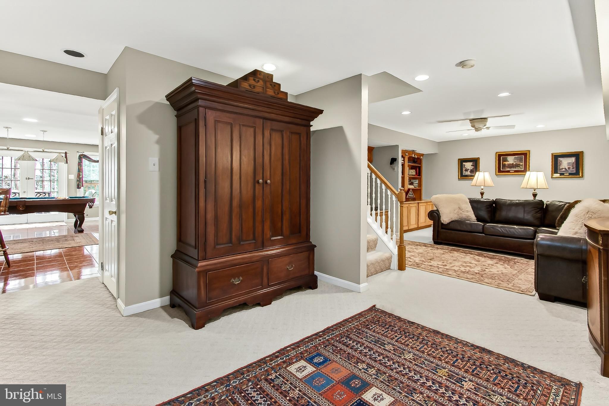 CROSSPOINTE - Residential