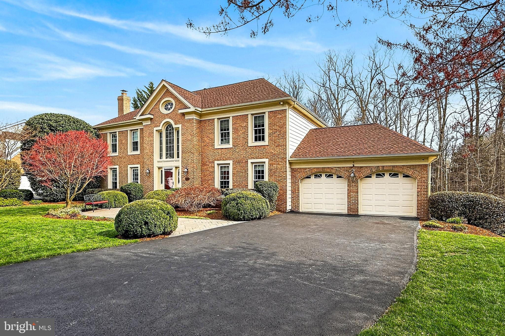 CROSSPOINTE - Residential