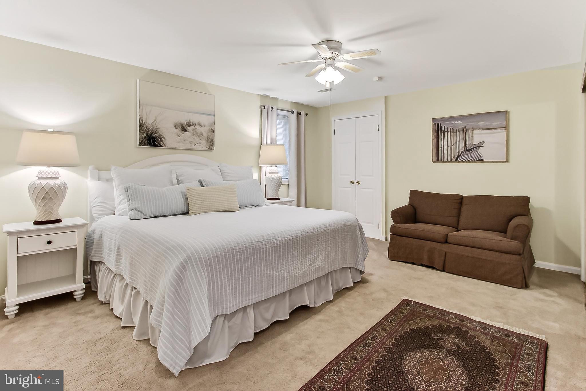 CROSSPOINTE - Residential