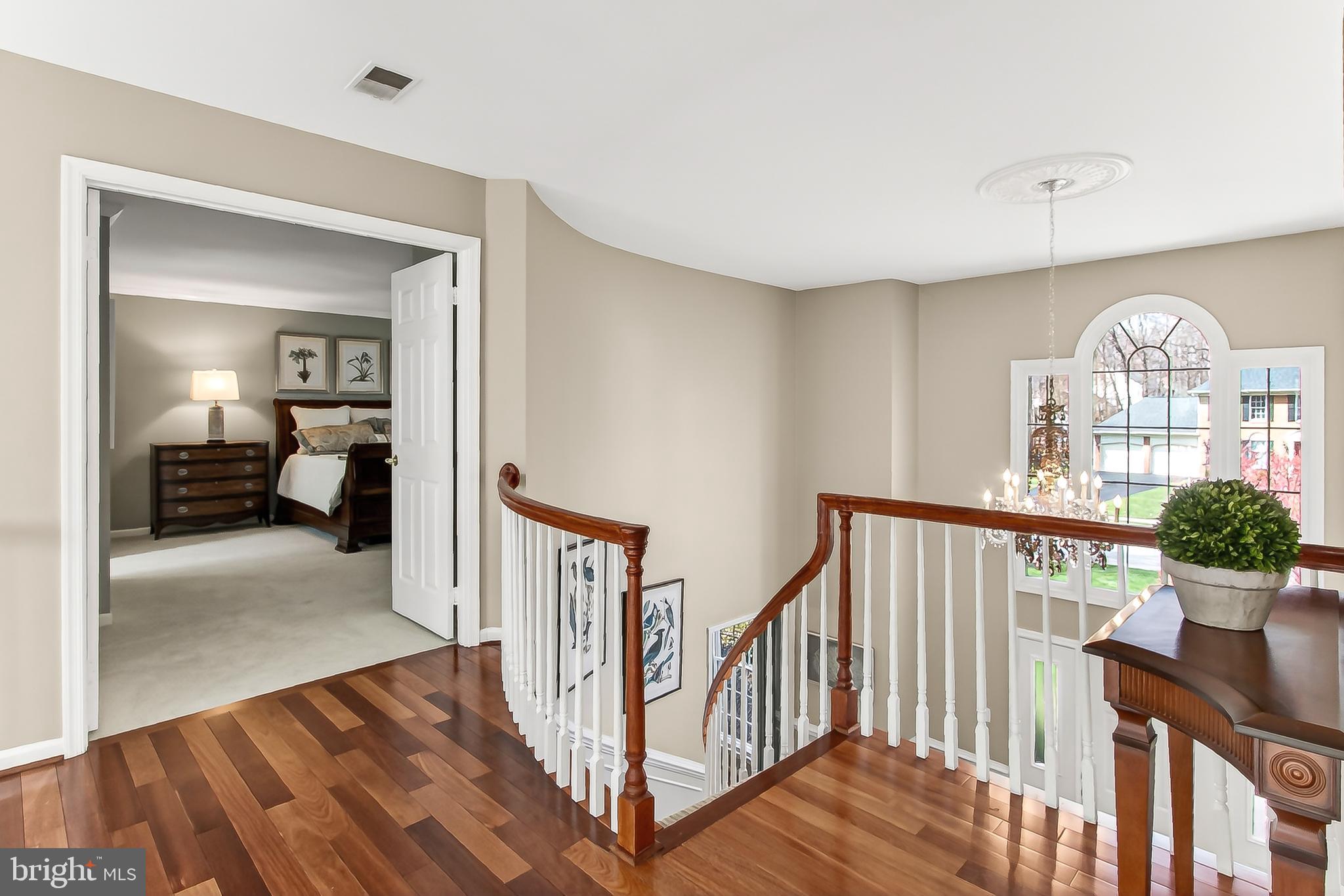 CROSSPOINTE - Residential