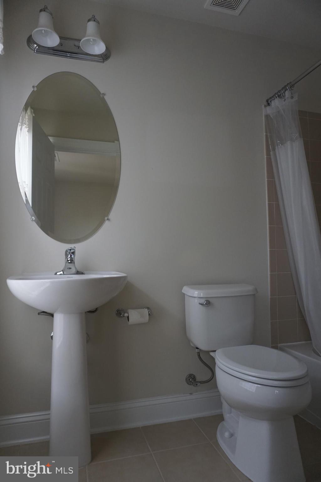 METROWEST - Residential Lease