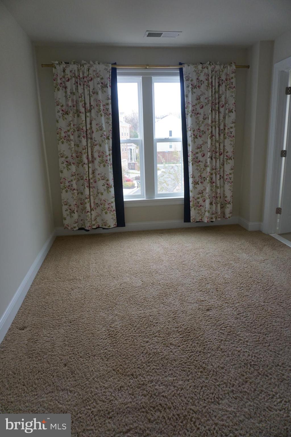 METROWEST - Residential Lease