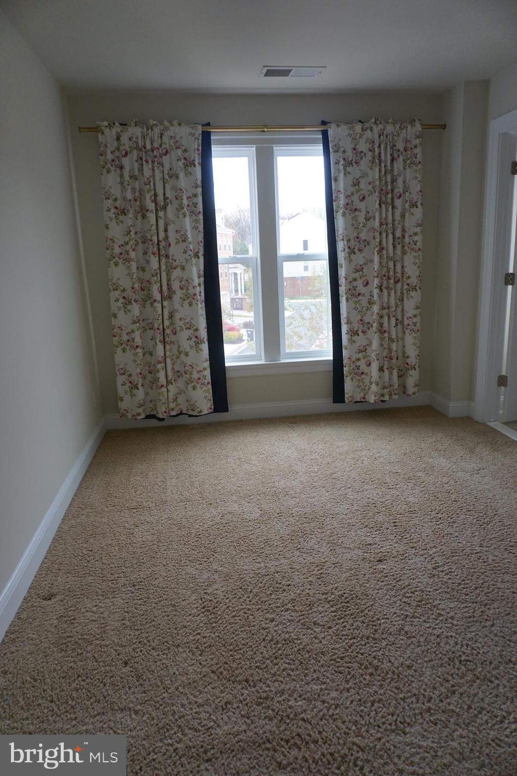 METROWEST - Residential Lease