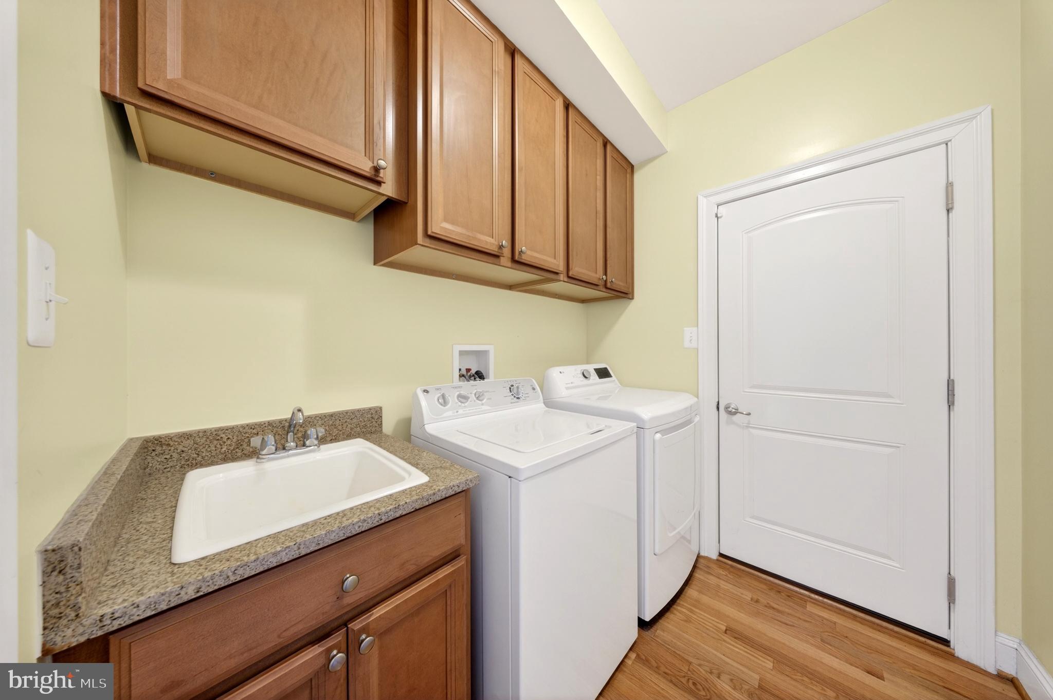 GRANDE AT CANAL POINTE - Residential