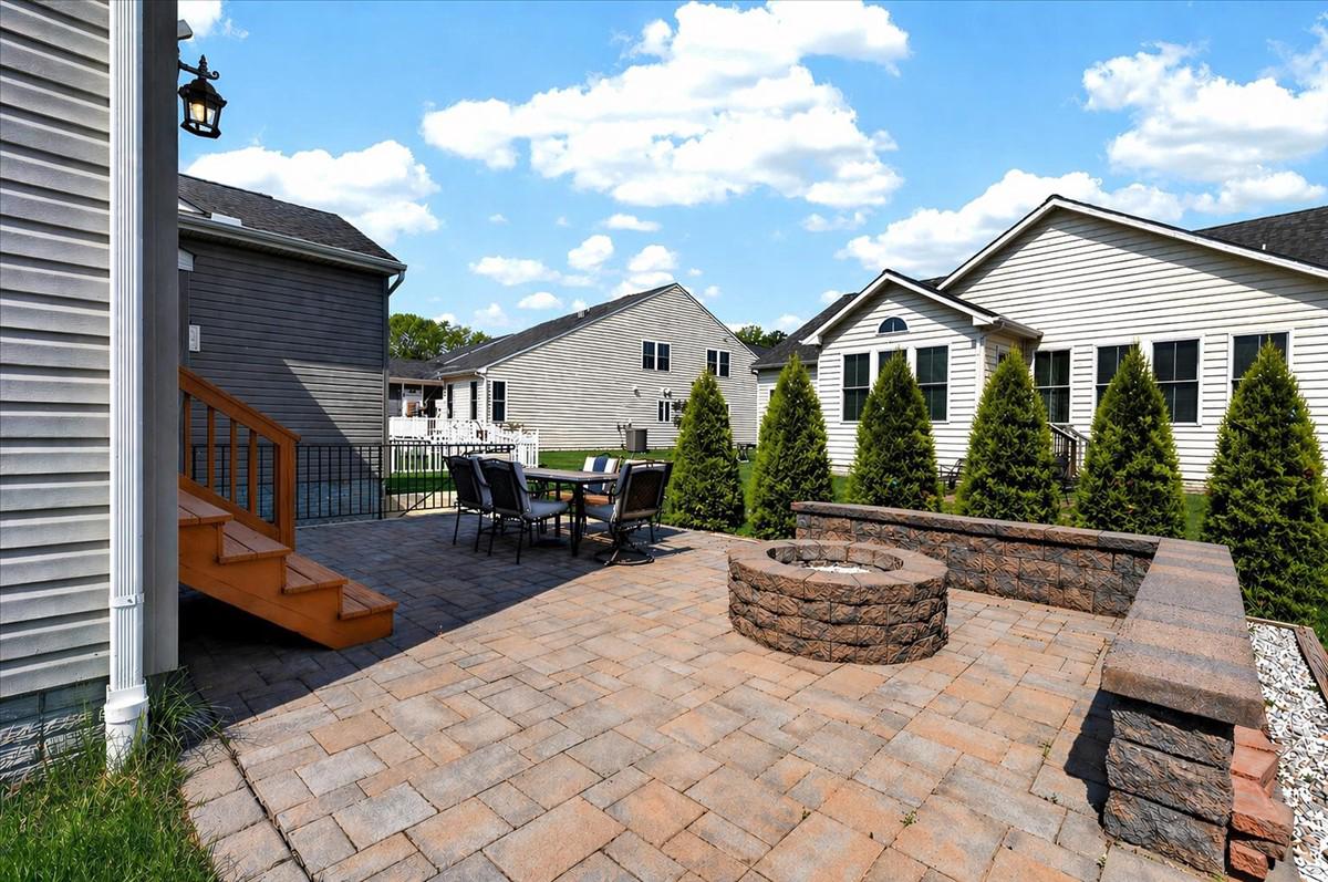 GRANDE AT CANAL POINTE - Residential