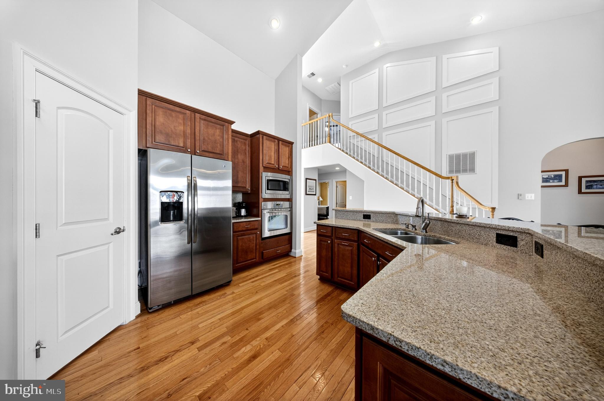 GRANDE AT CANAL POINTE - Residential