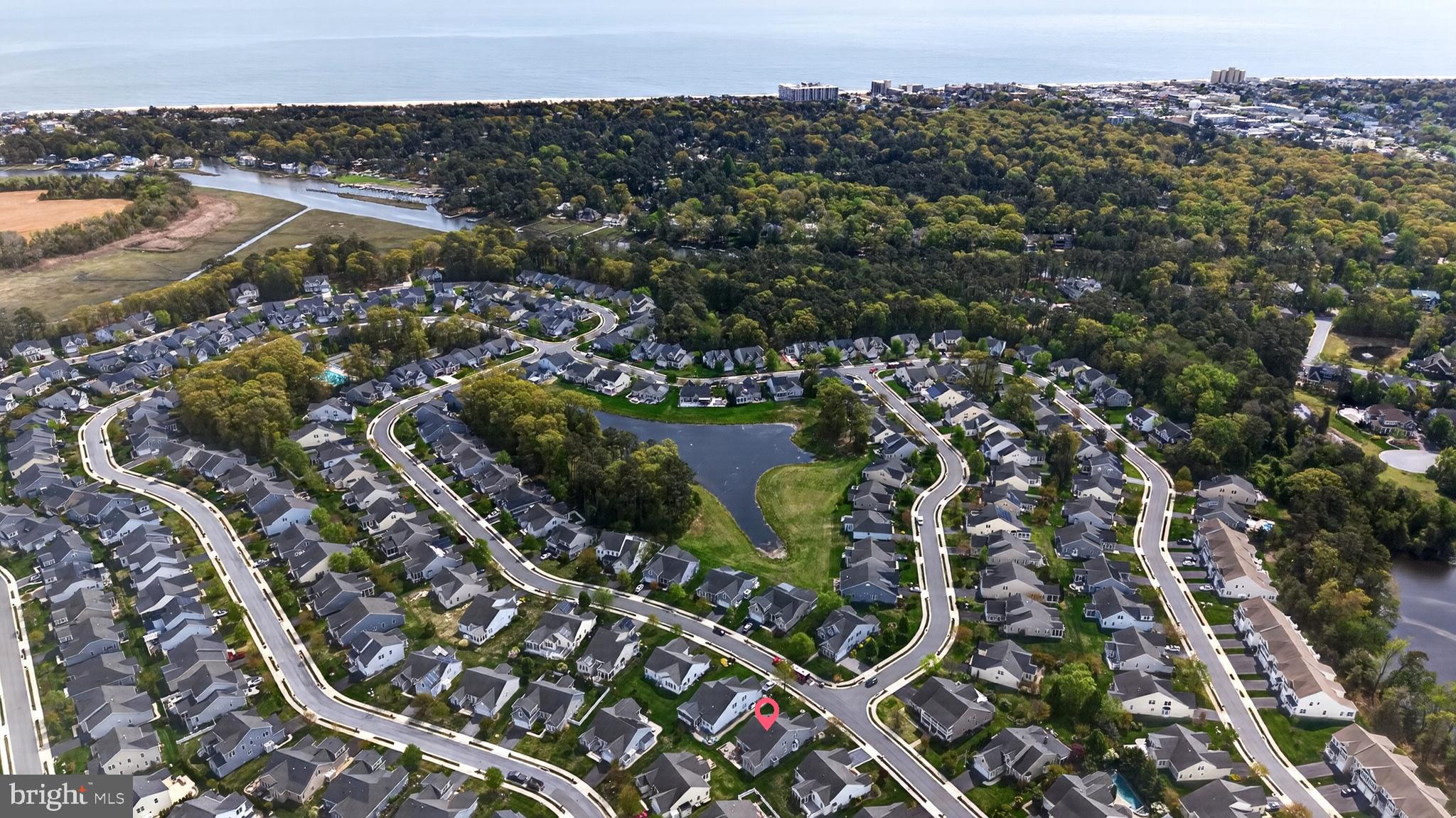 GRANDE AT CANAL POINTE - Residential