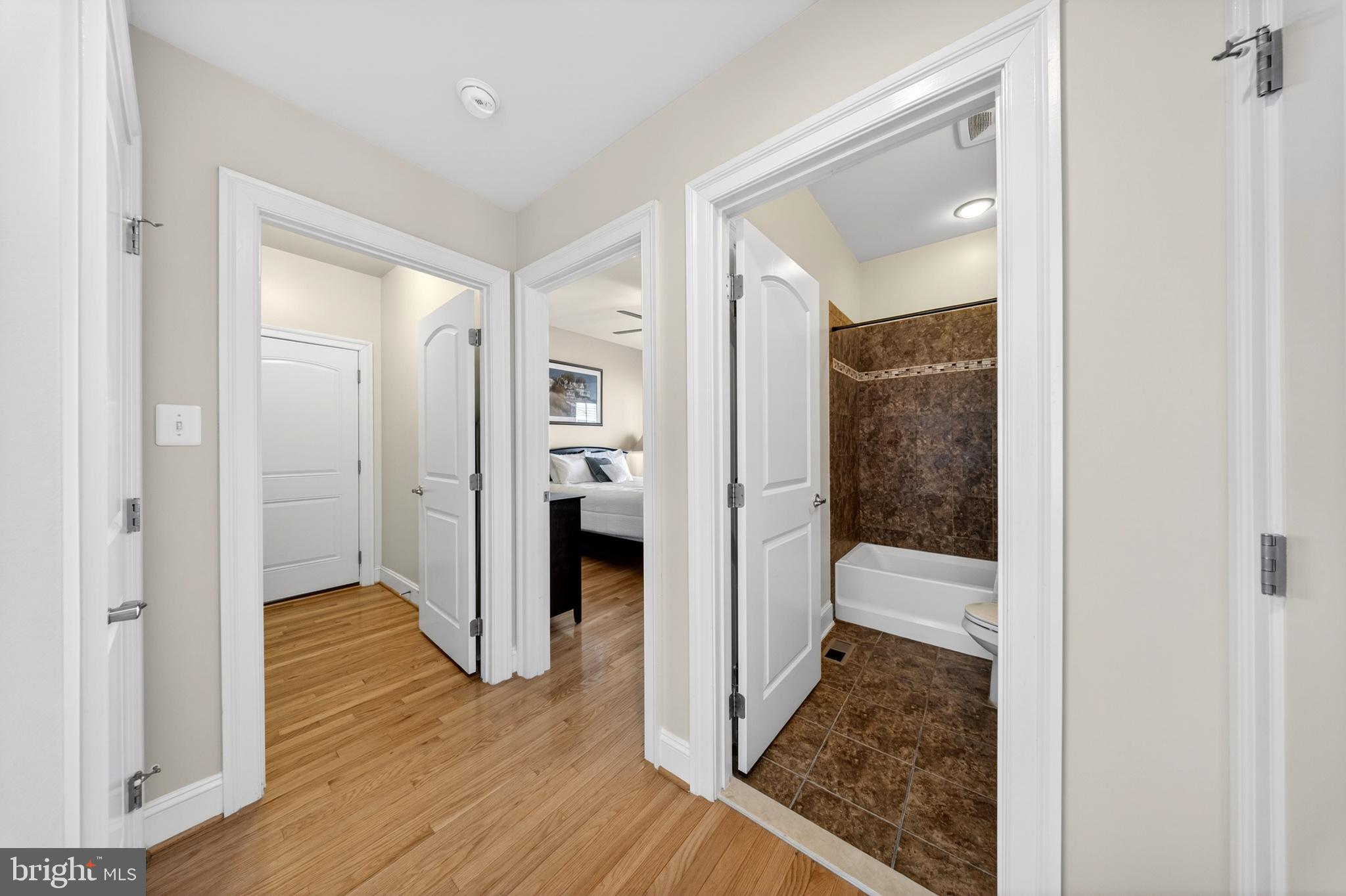 GRANDE AT CANAL POINTE - Residential