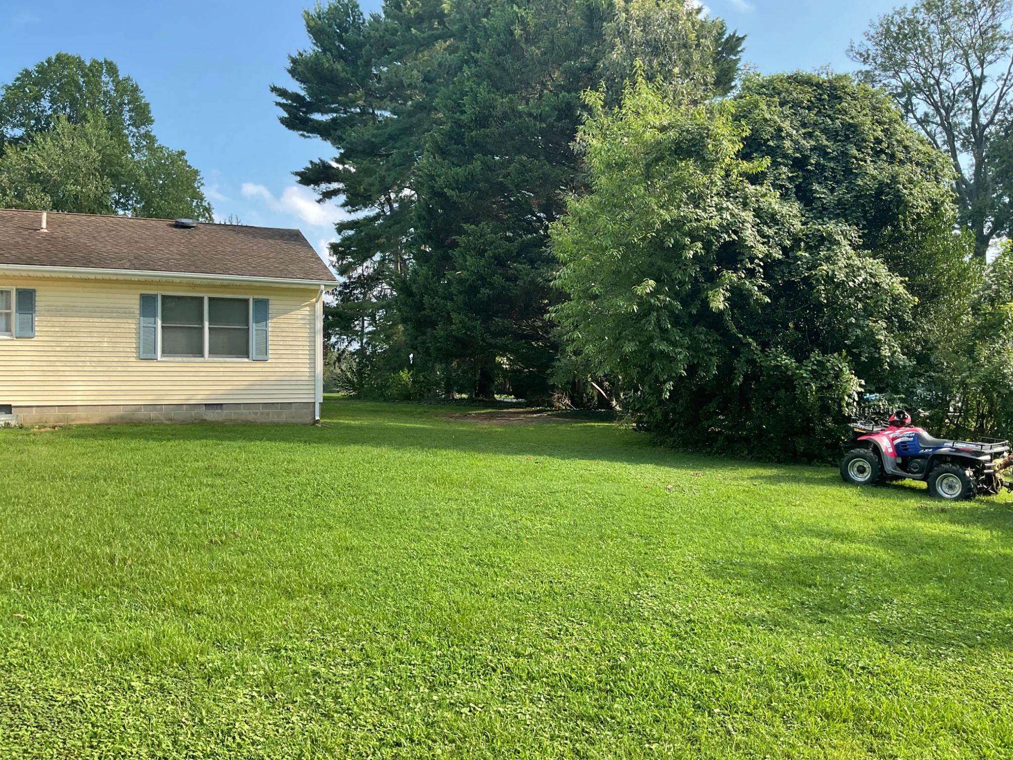 8992 GLEBE CREEK ROAD