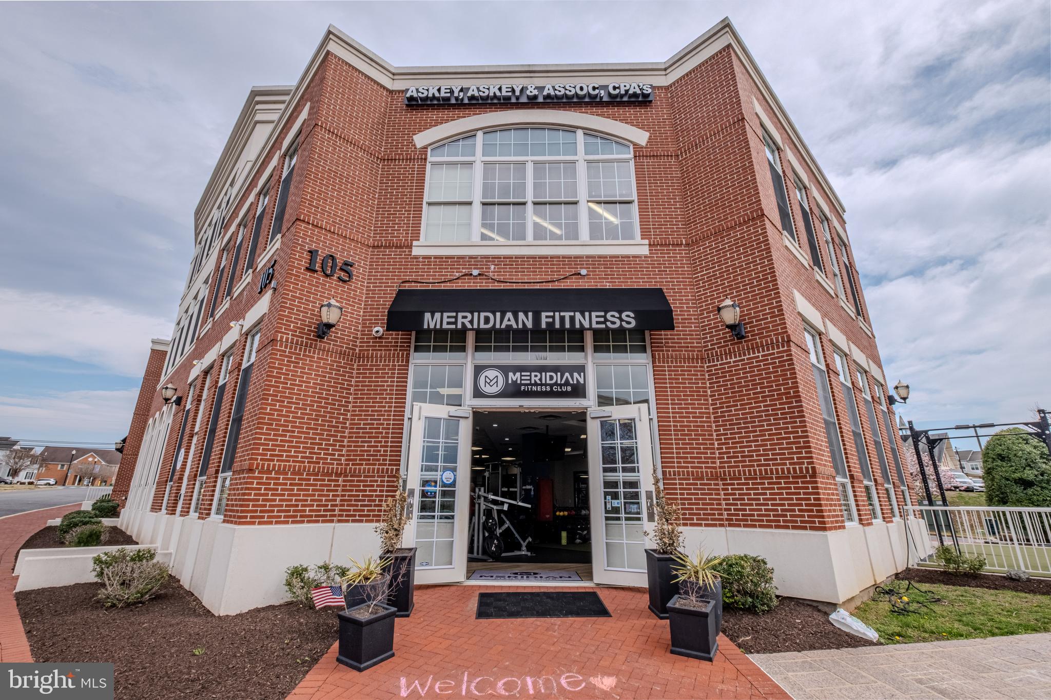 105 CENTENNIAL STREET 301