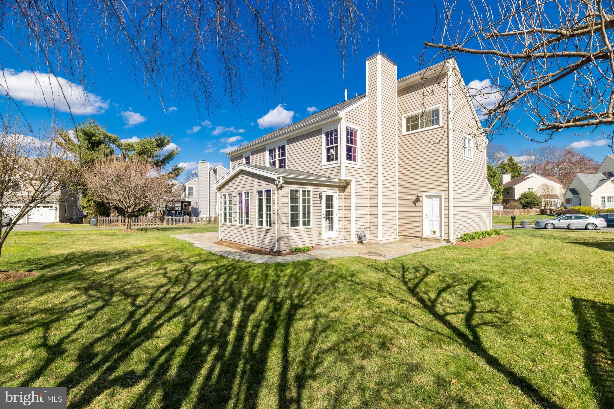 CHANTILLY HIGHLANDS - Residential