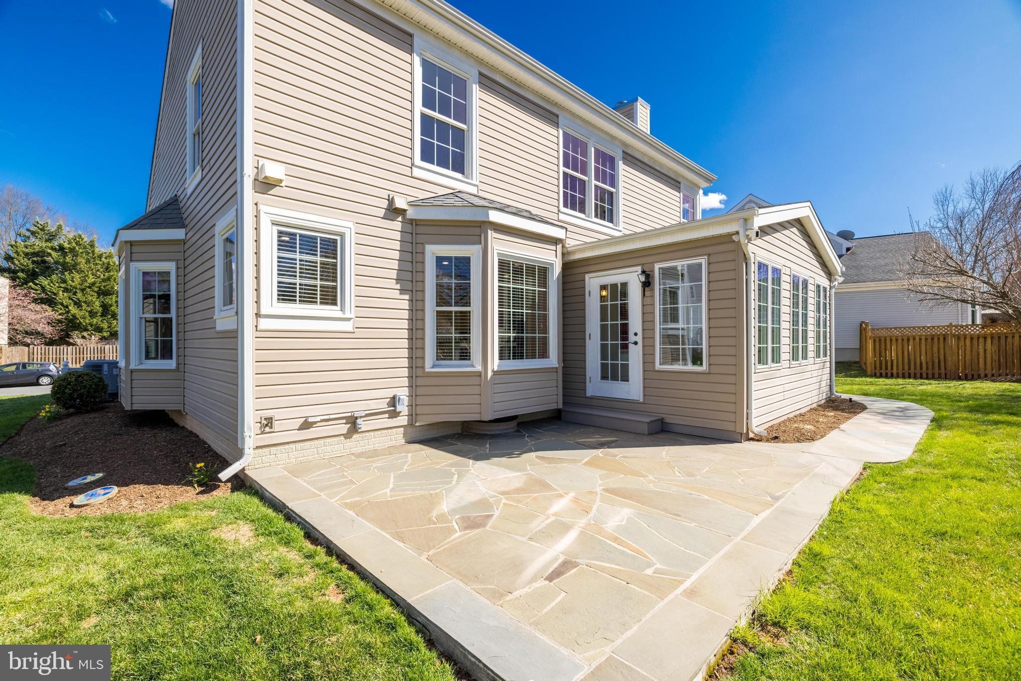 CHANTILLY HIGHLANDS - Residential