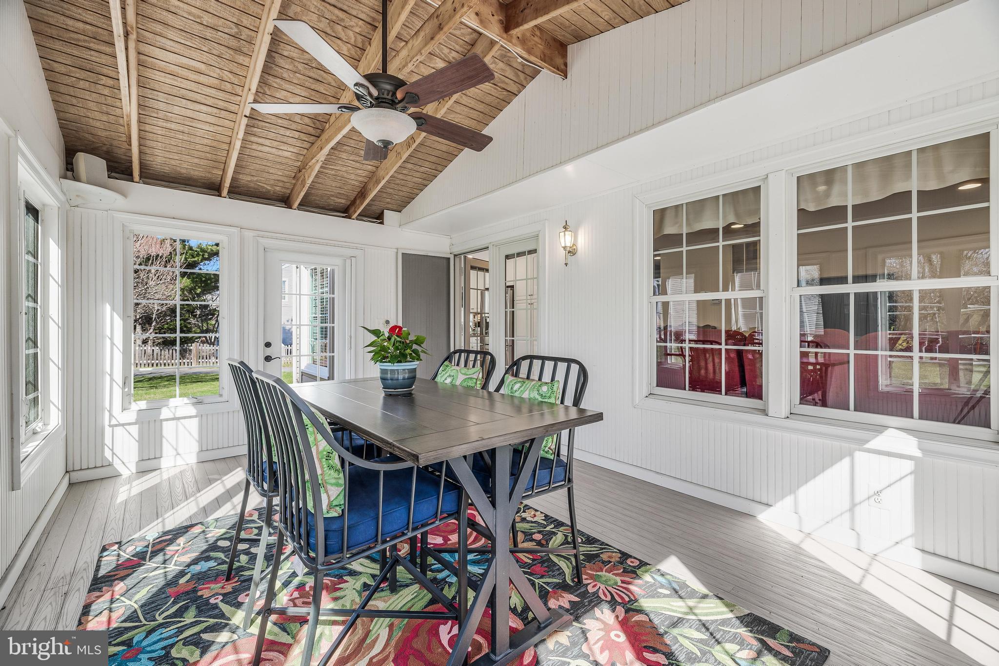 CHANTILLY HIGHLANDS - Residential