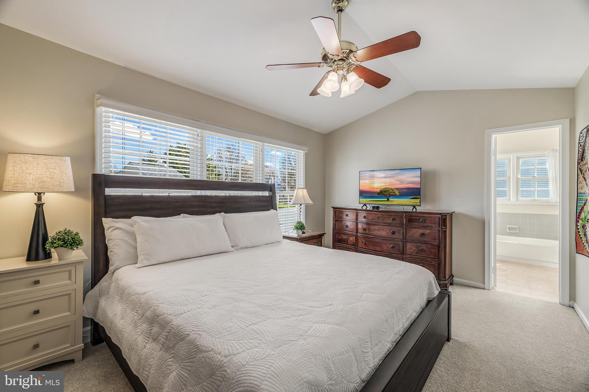 CHANTILLY HIGHLANDS - Residential