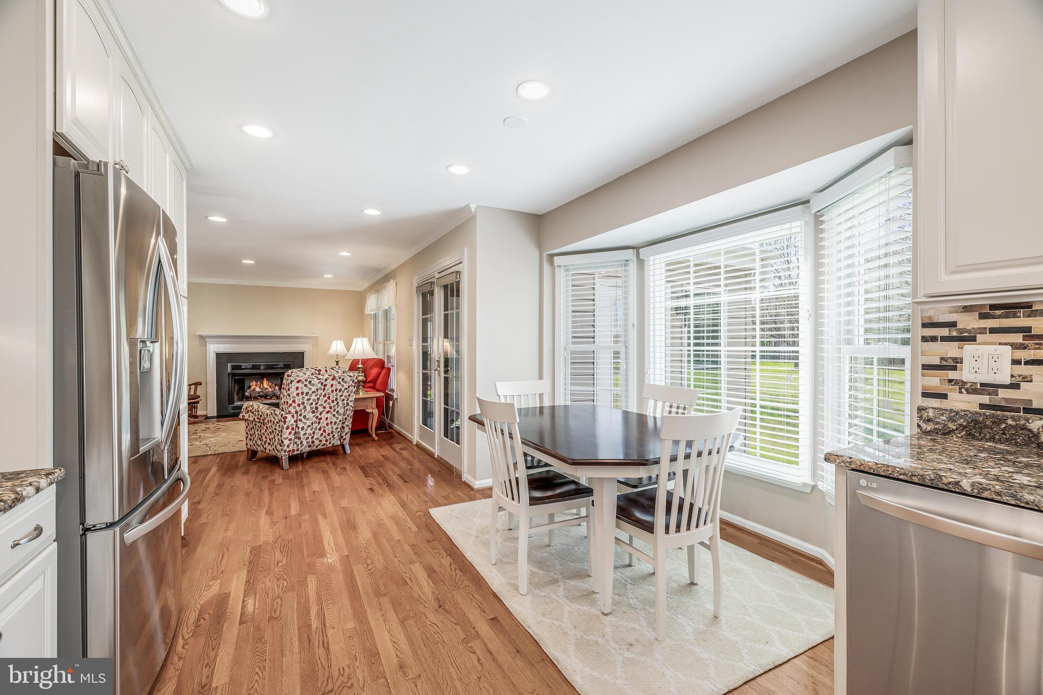 CHANTILLY HIGHLANDS - Residential