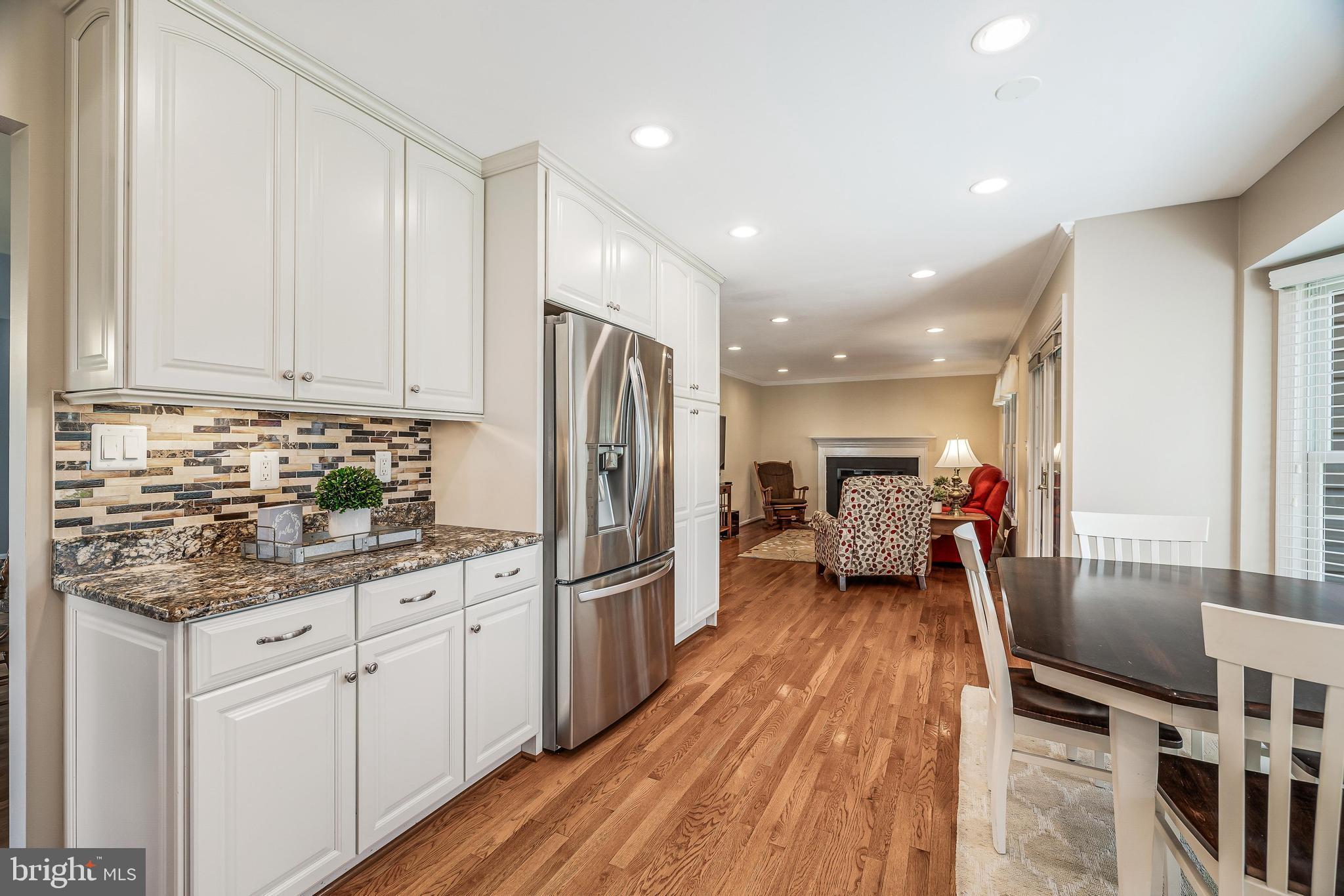 CHANTILLY HIGHLANDS - Residential