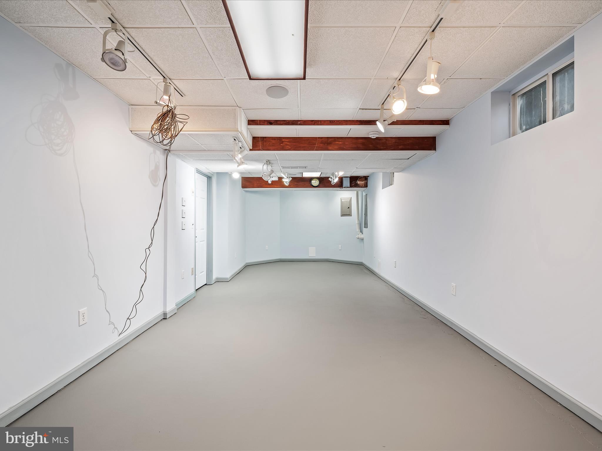 FERNBANK - Residential