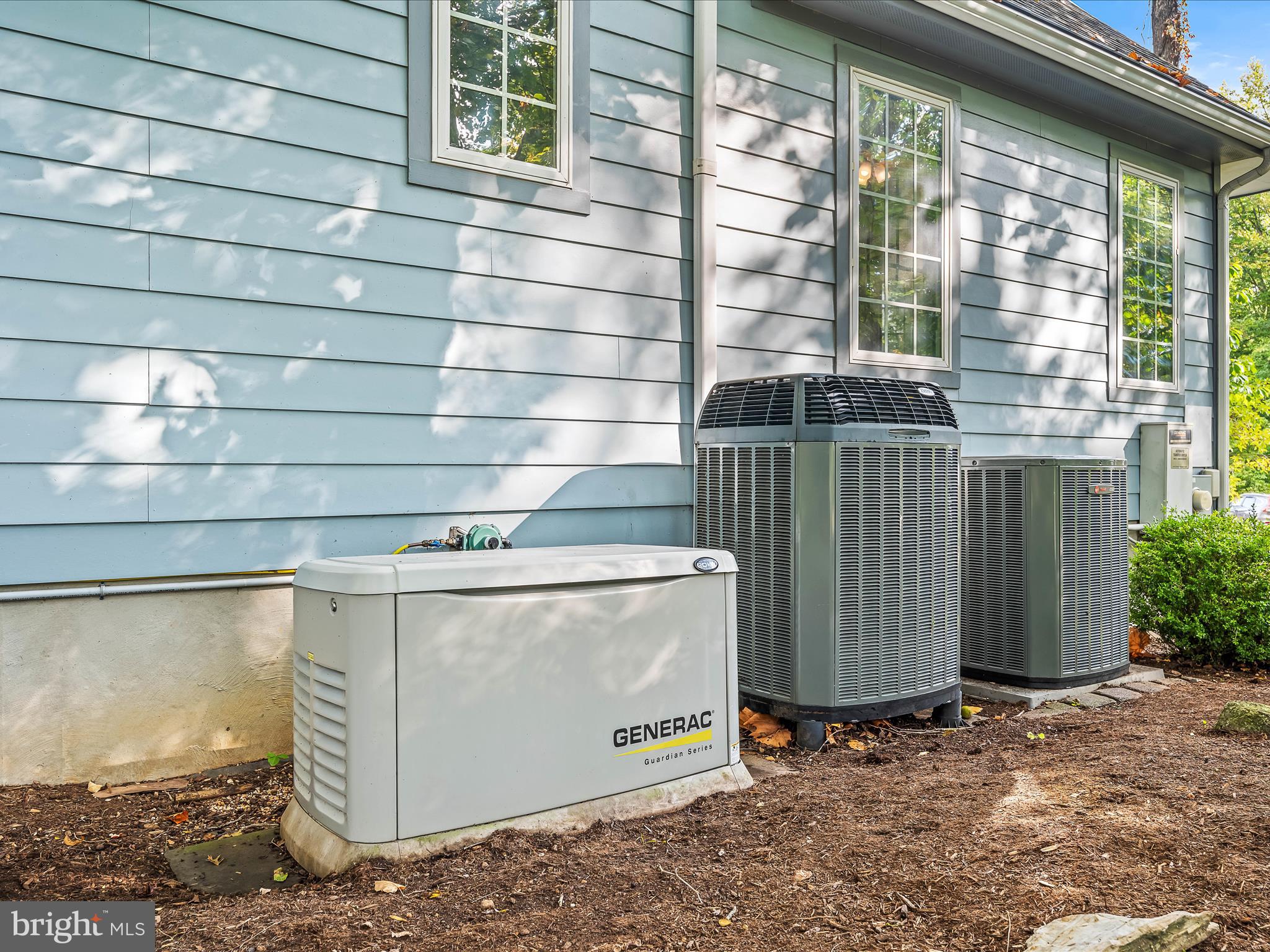 FERNBANK - Residential