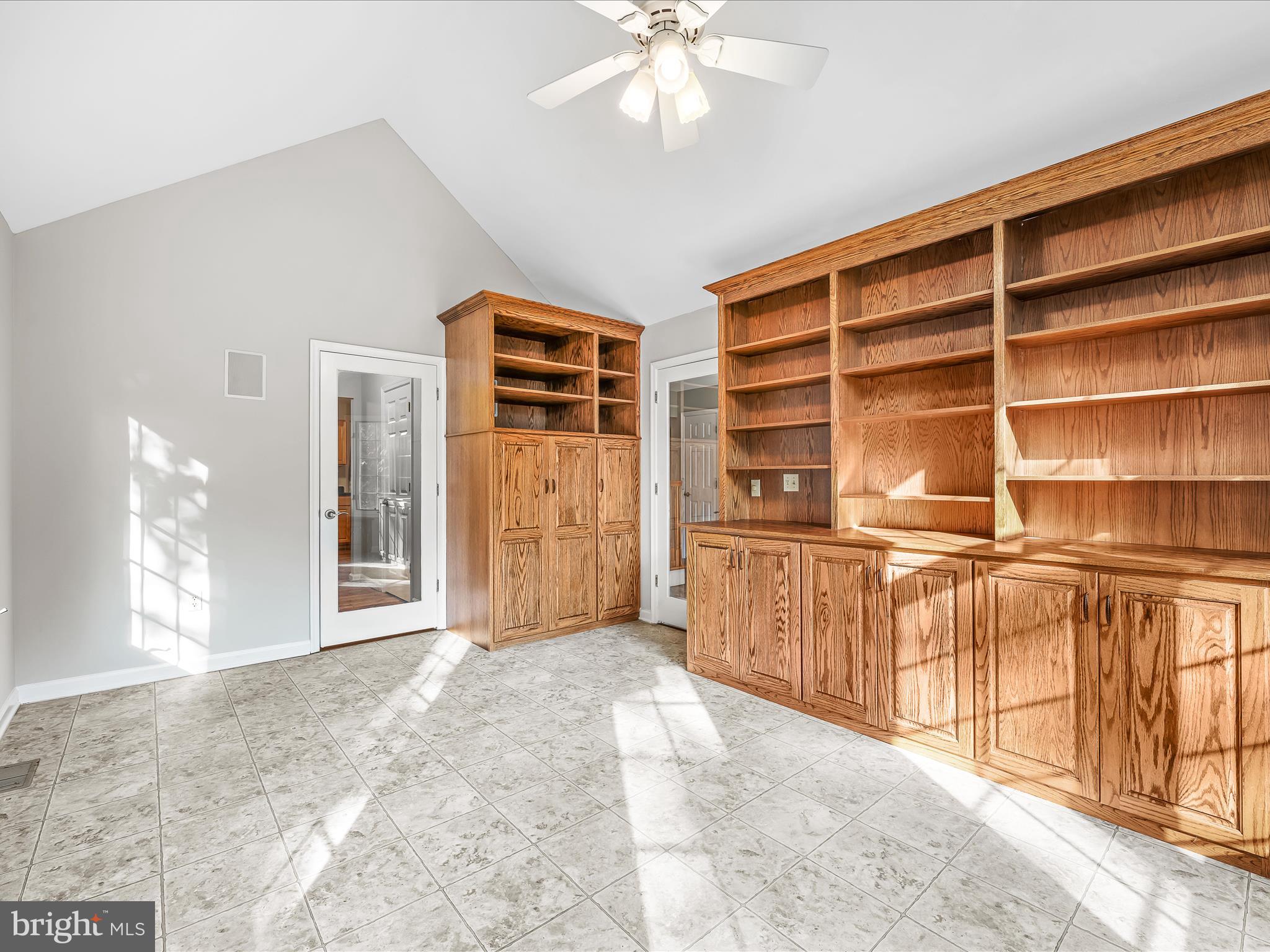 FERNBANK - Residential