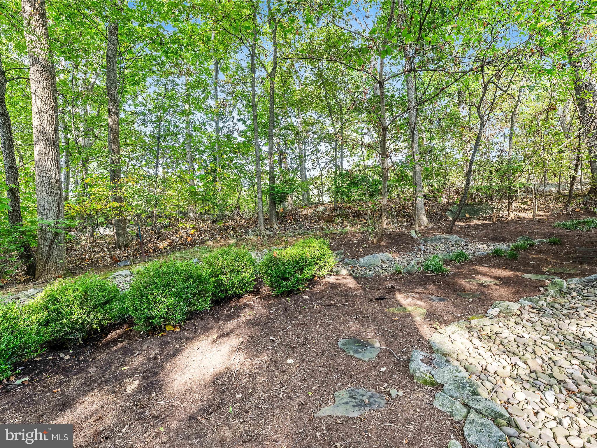 FERNBANK - Residential