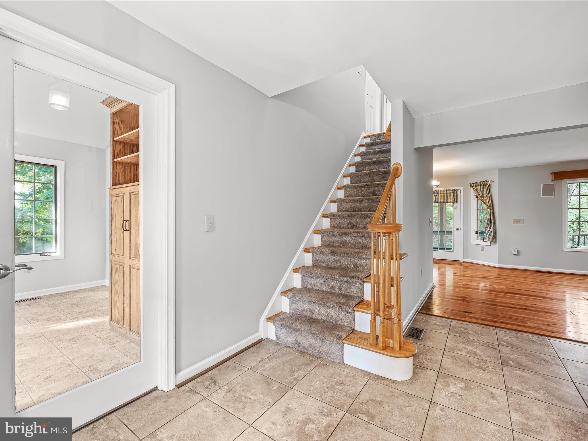 FERNBANK - Residential