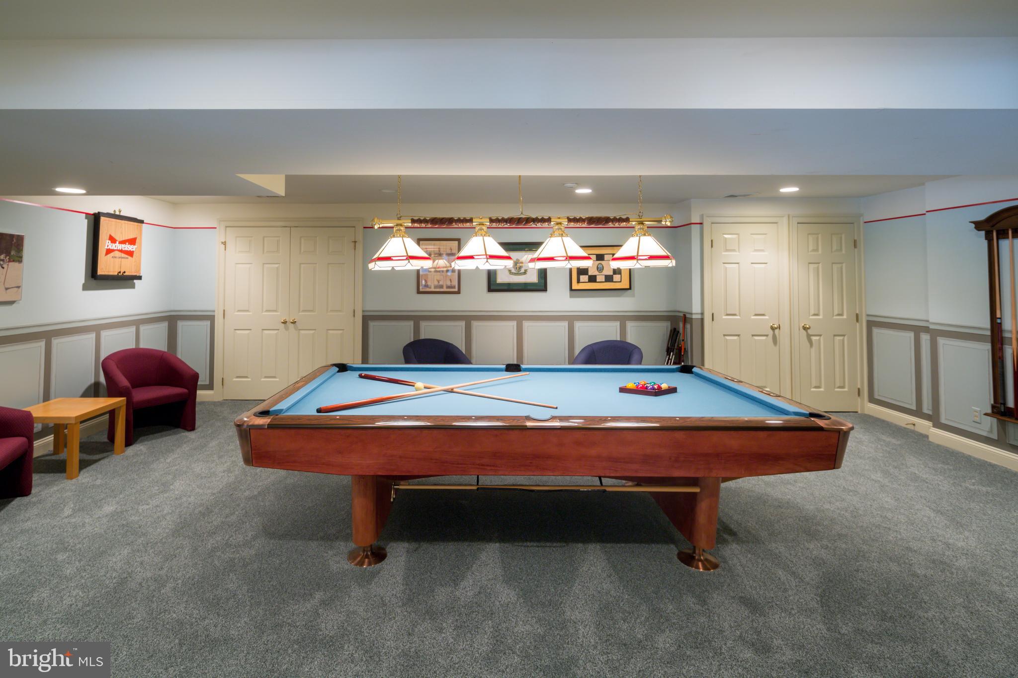 RADNOR HUNT - Residential