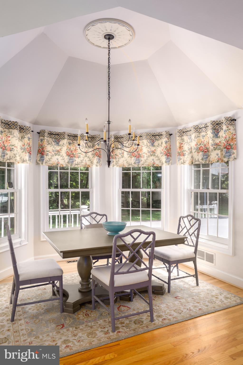 RADNOR HUNT - Residential