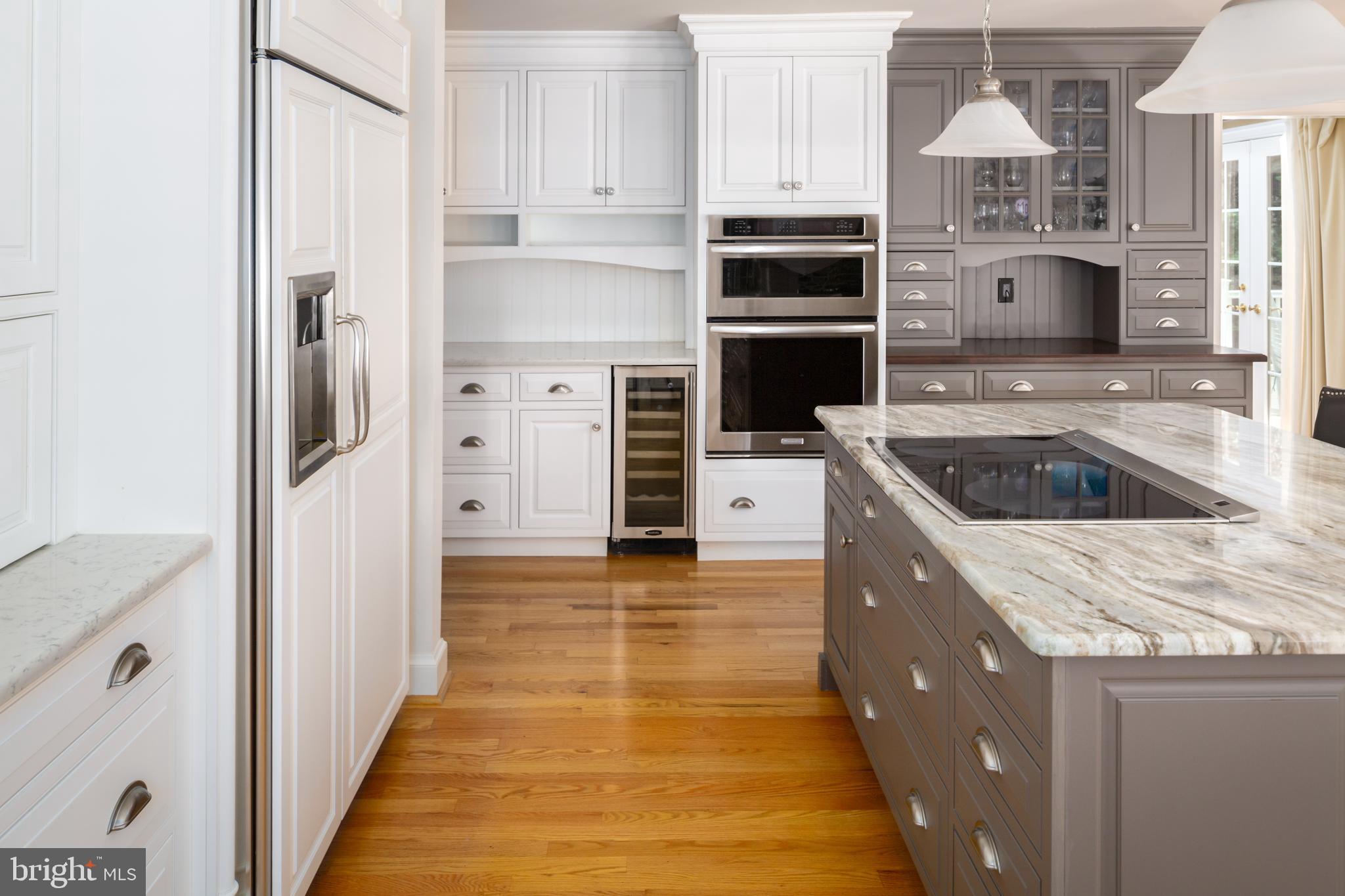 RADNOR HUNT - Residential