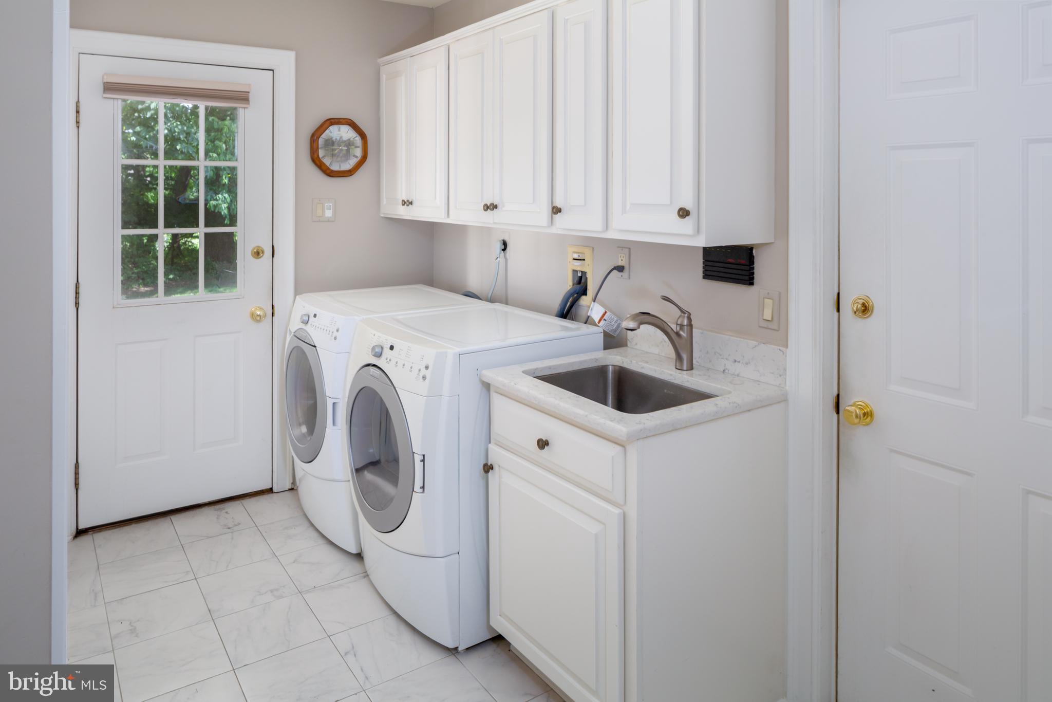 RADNOR HUNT - Residential