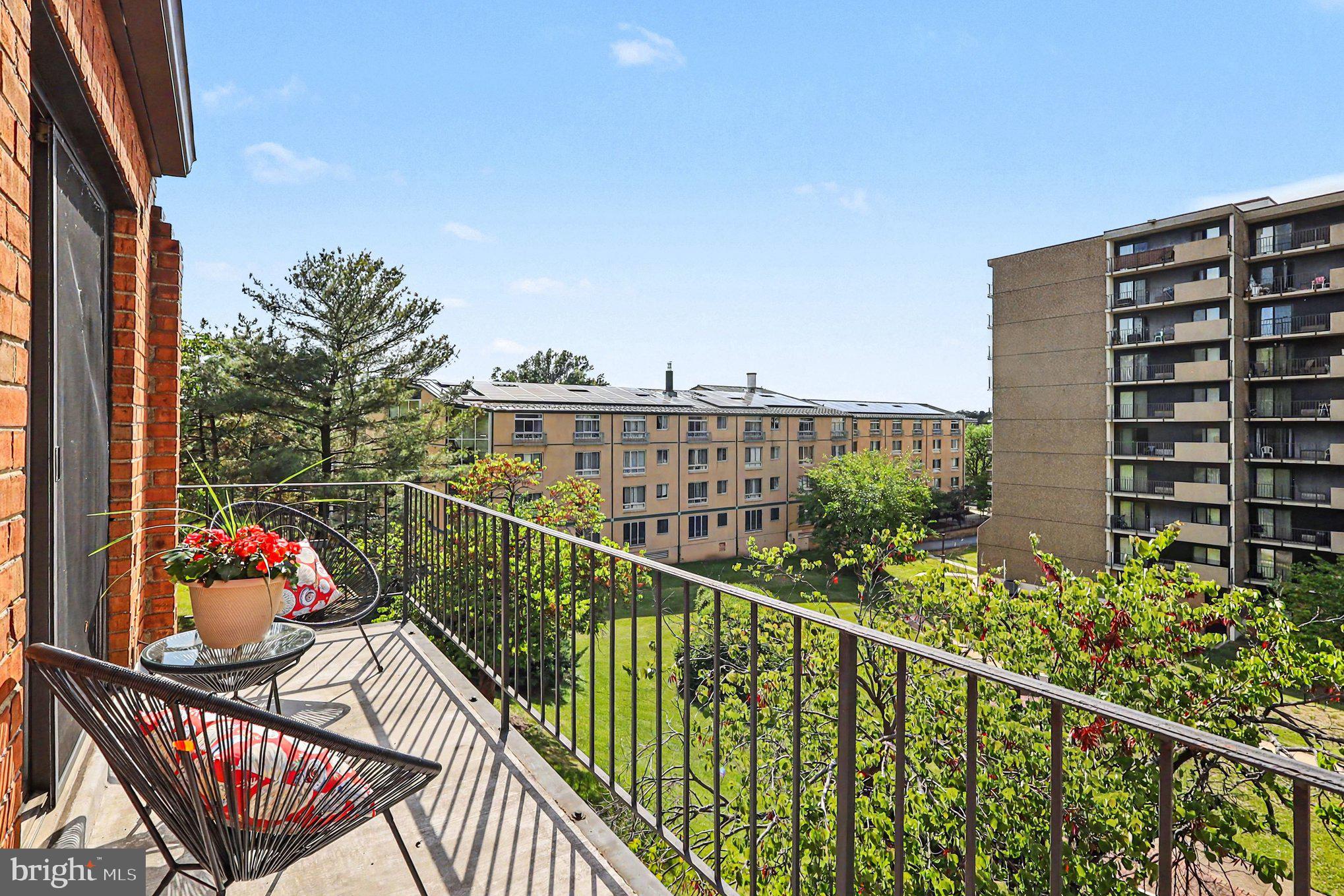 3450 SUMMIT COURT NE 3450