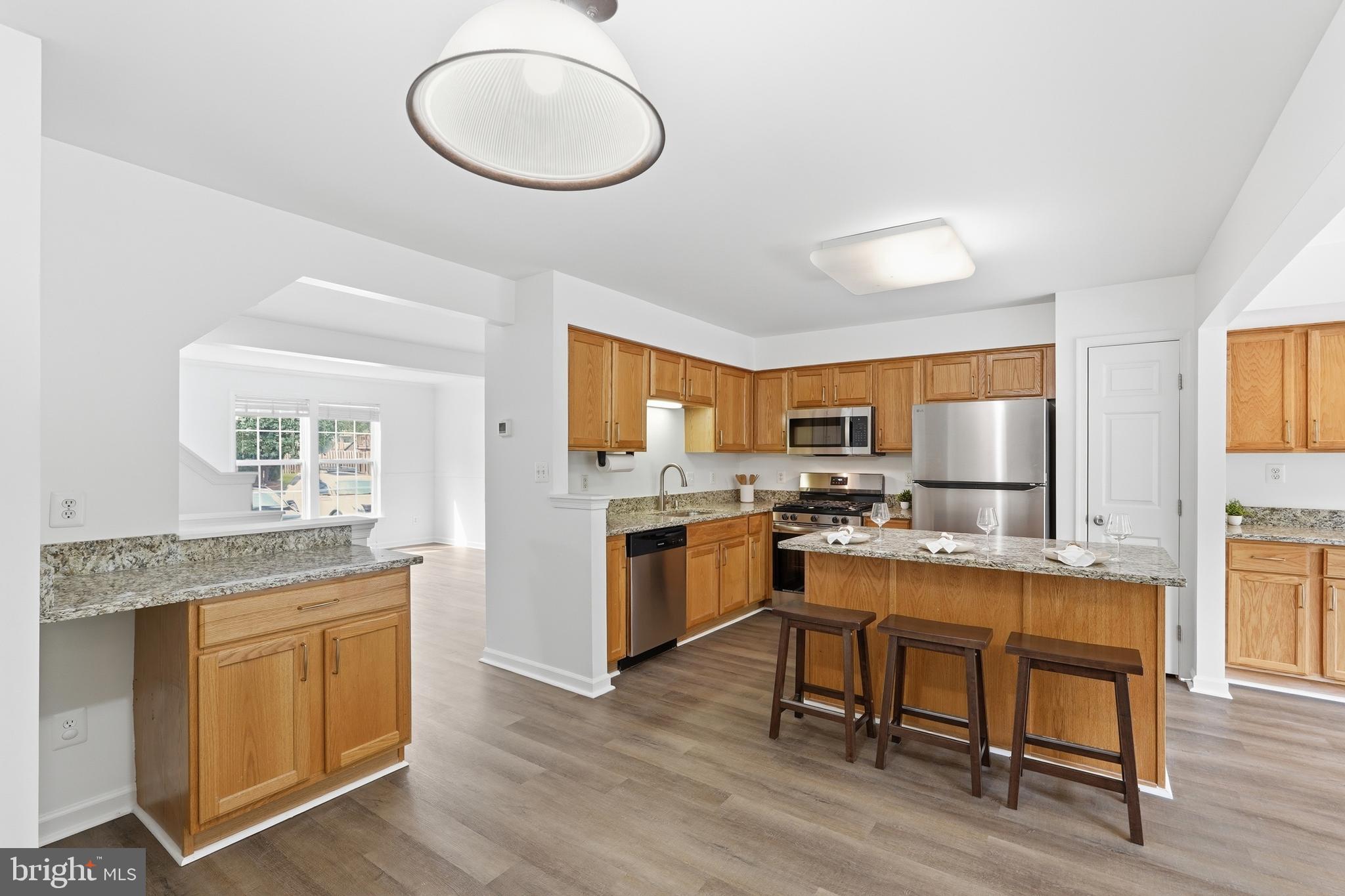 9041 FALCON GLEN COURT
