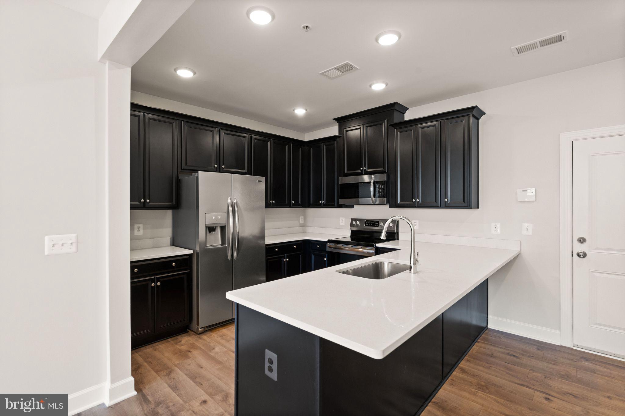 THE LANDING AT CANNON BRANCH - Residential