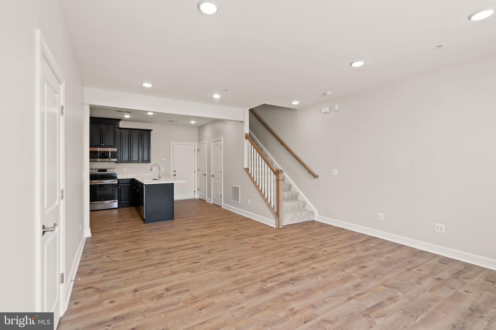 THE LANDING AT CANNON BRANCH - Residential