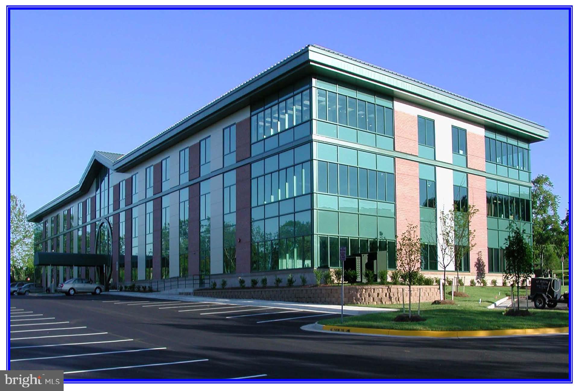 LANSDOWNE OFFICE PARK - Commercial Lease