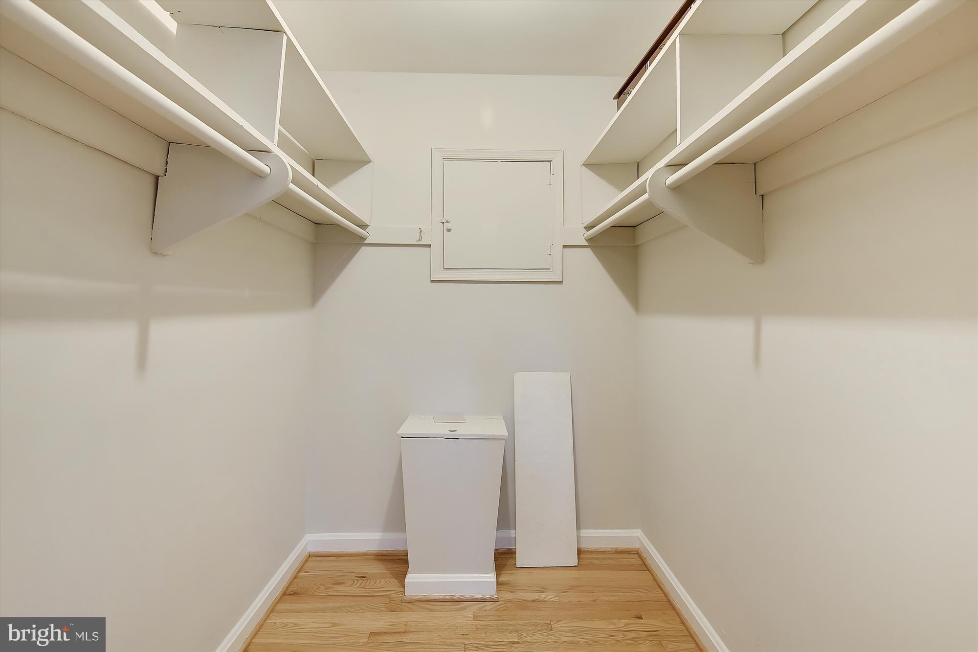 MONTICELLO PARK - Residential