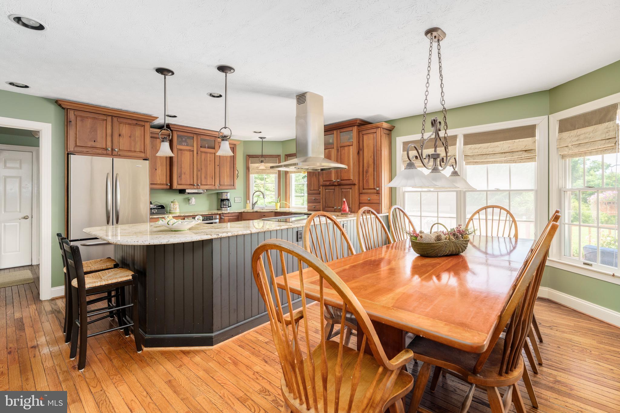 160 LONGVIEW DRIVE