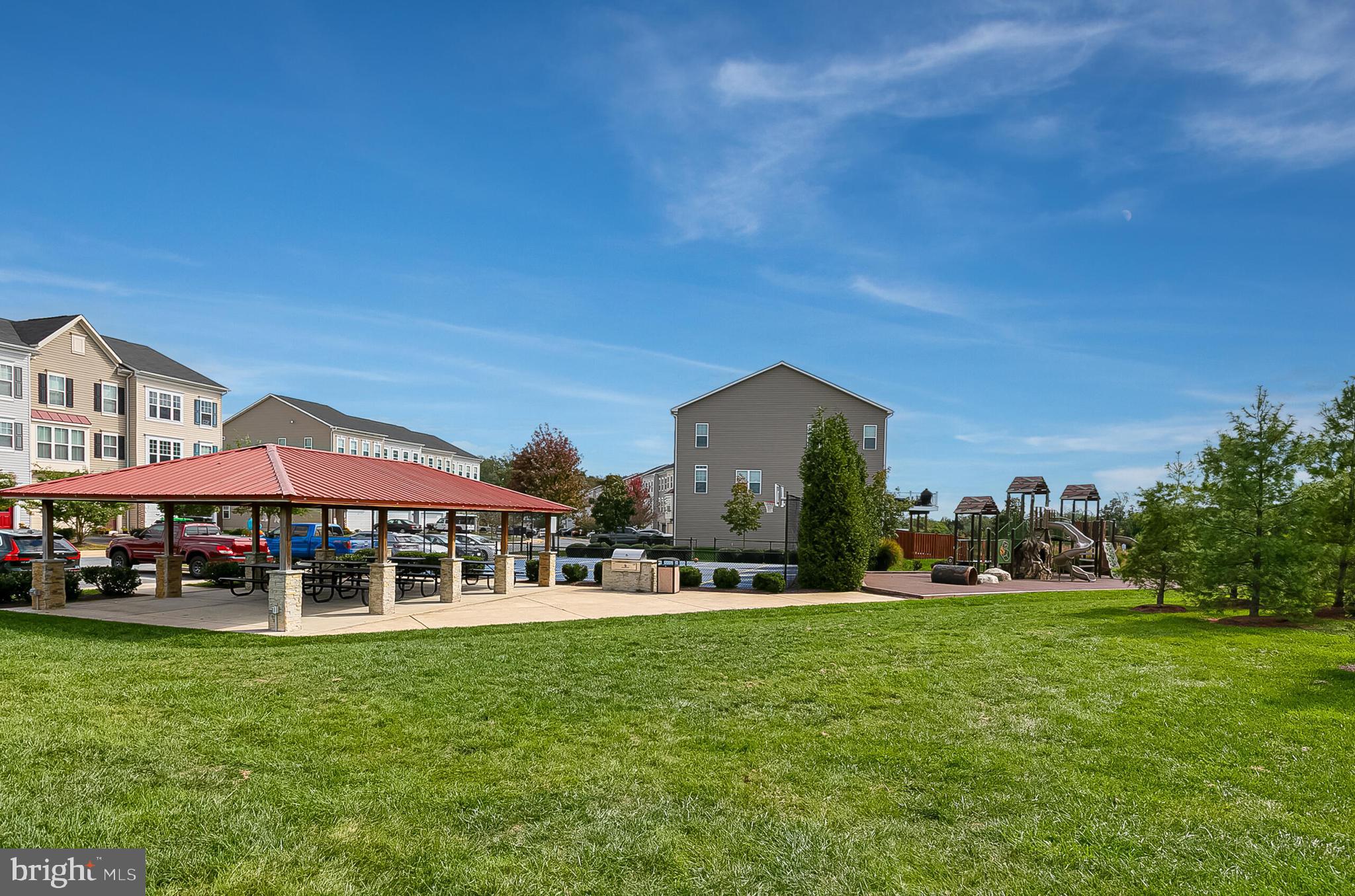 MAYFAIR - Residential