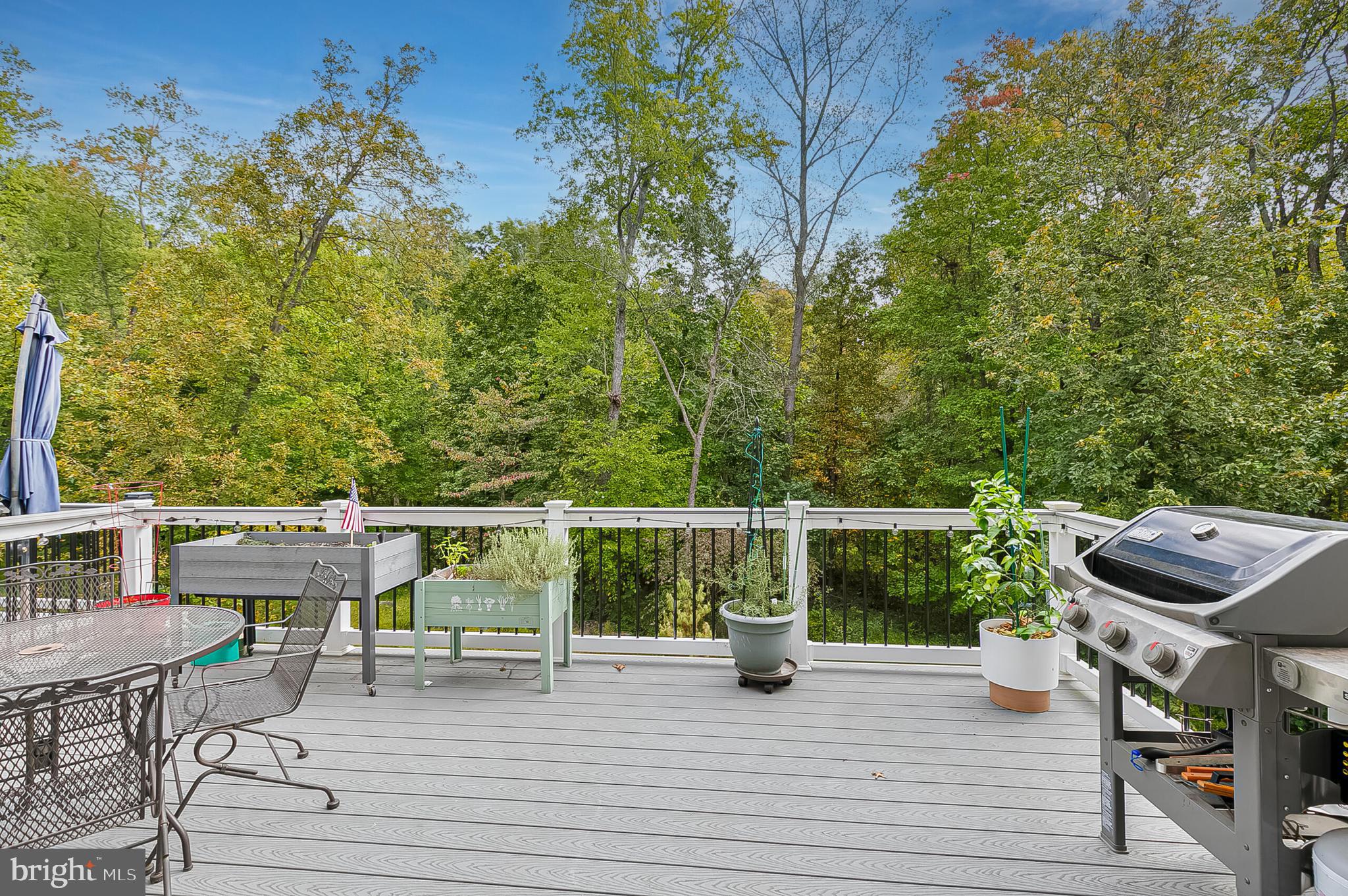 MAYFAIR - Residential