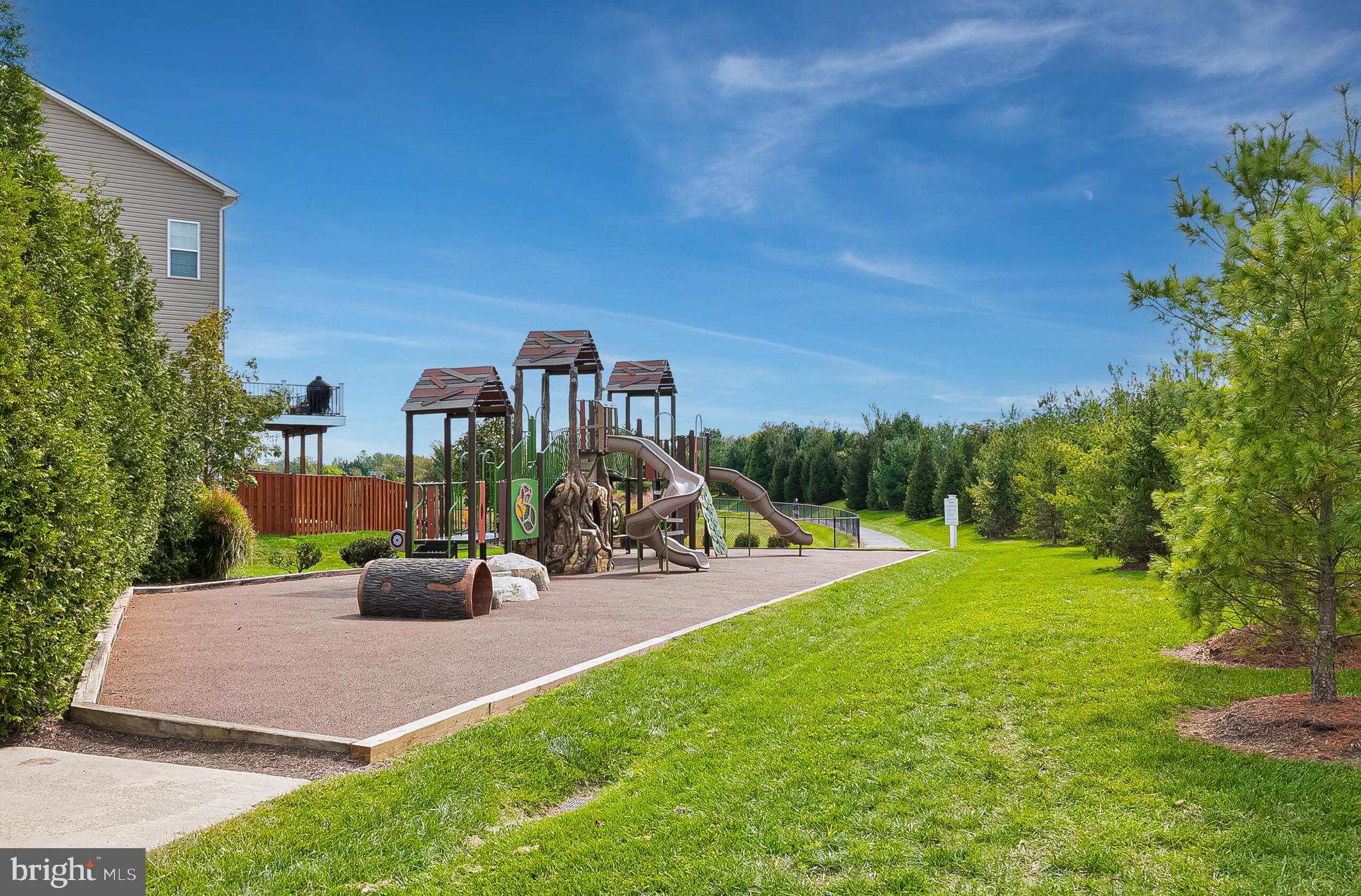 MAYFAIR - Residential