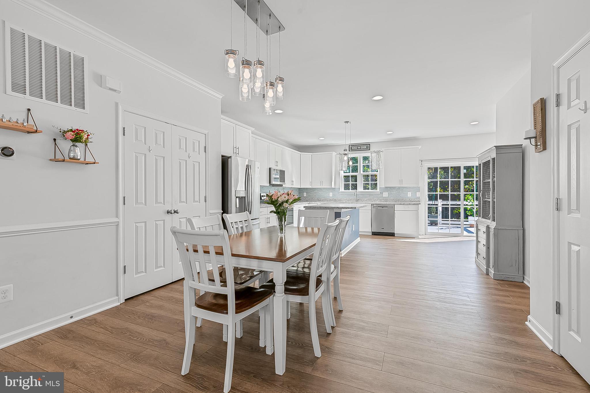 MAYFAIR - Residential