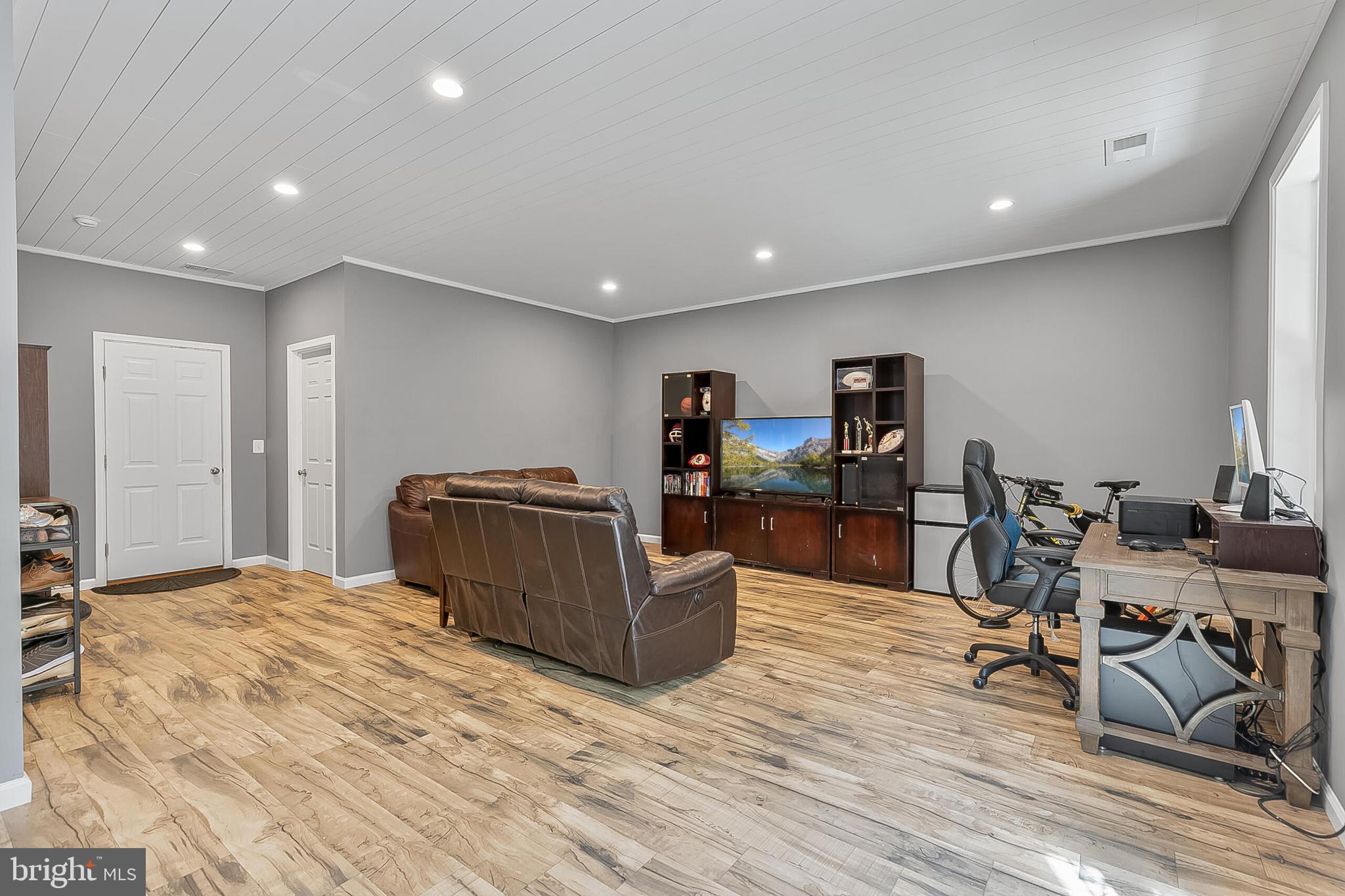 MAYFAIR - Residential