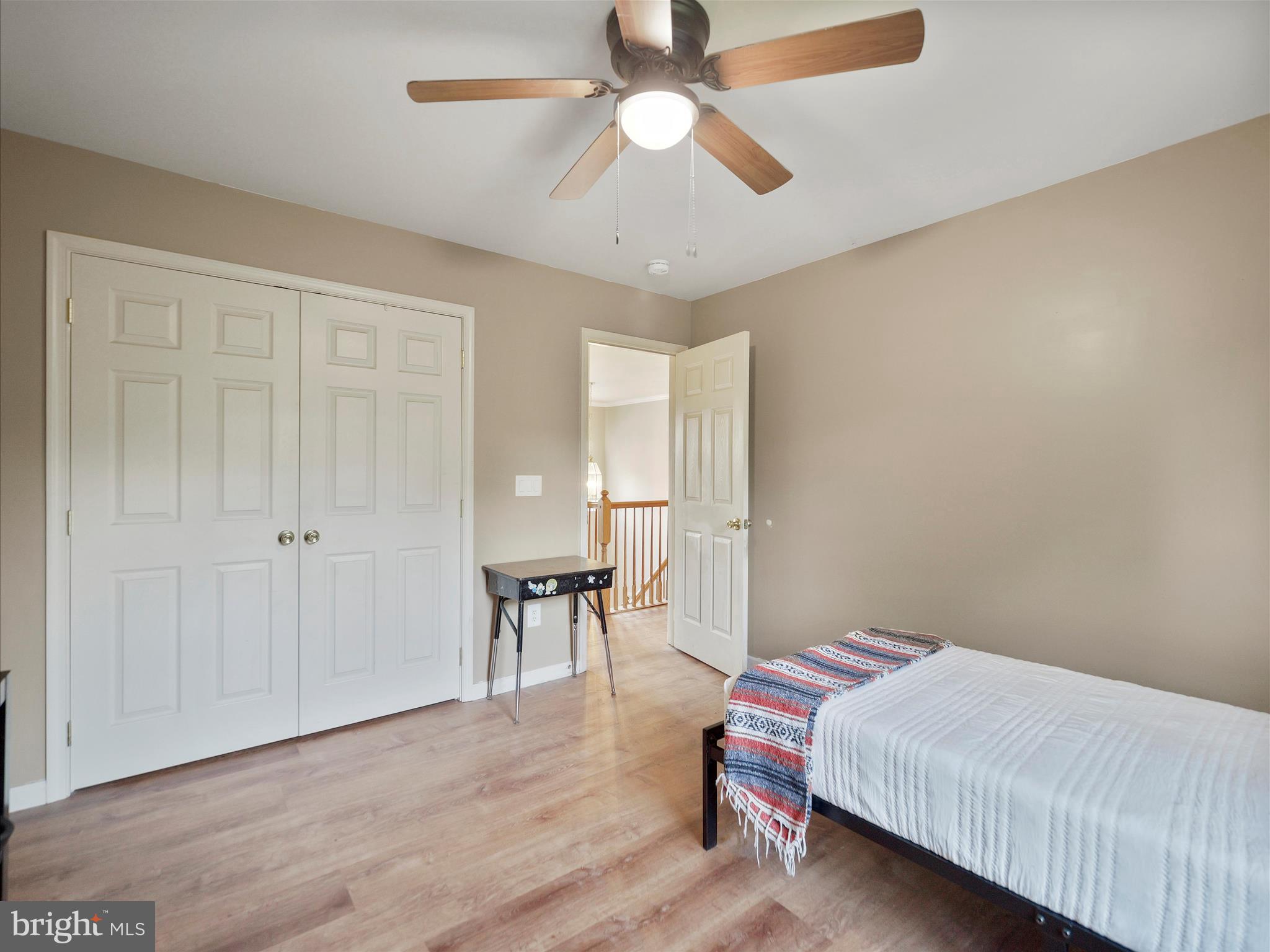 RIVER HILLS - Residential