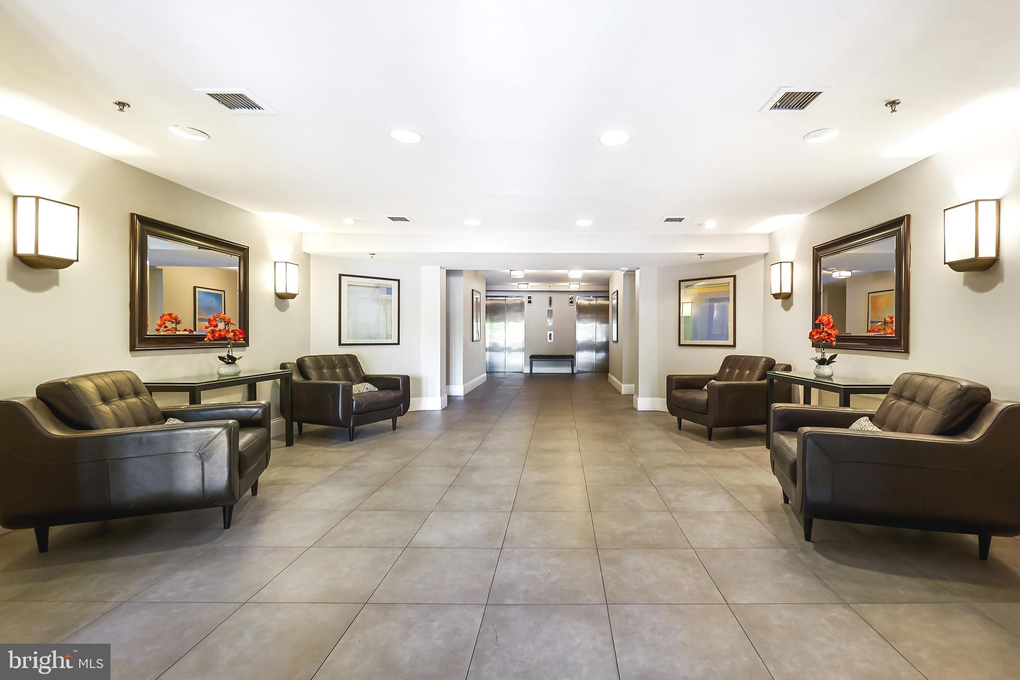 COLECROFT STATION - Residential