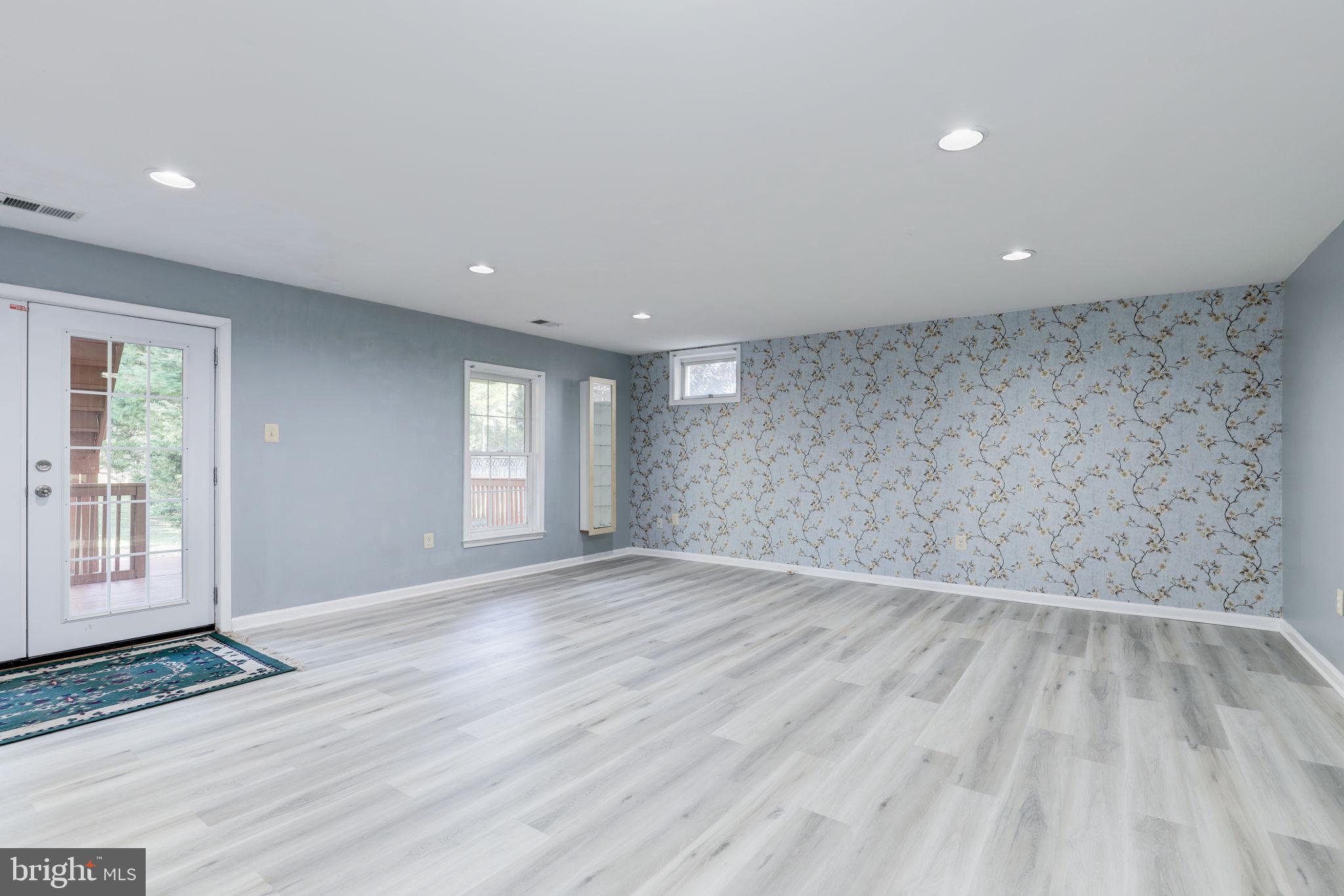 BLENHEIM - Residential